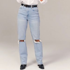 Abercrombie Ultra High-Rise 90s Straight Jean **Curve Love**